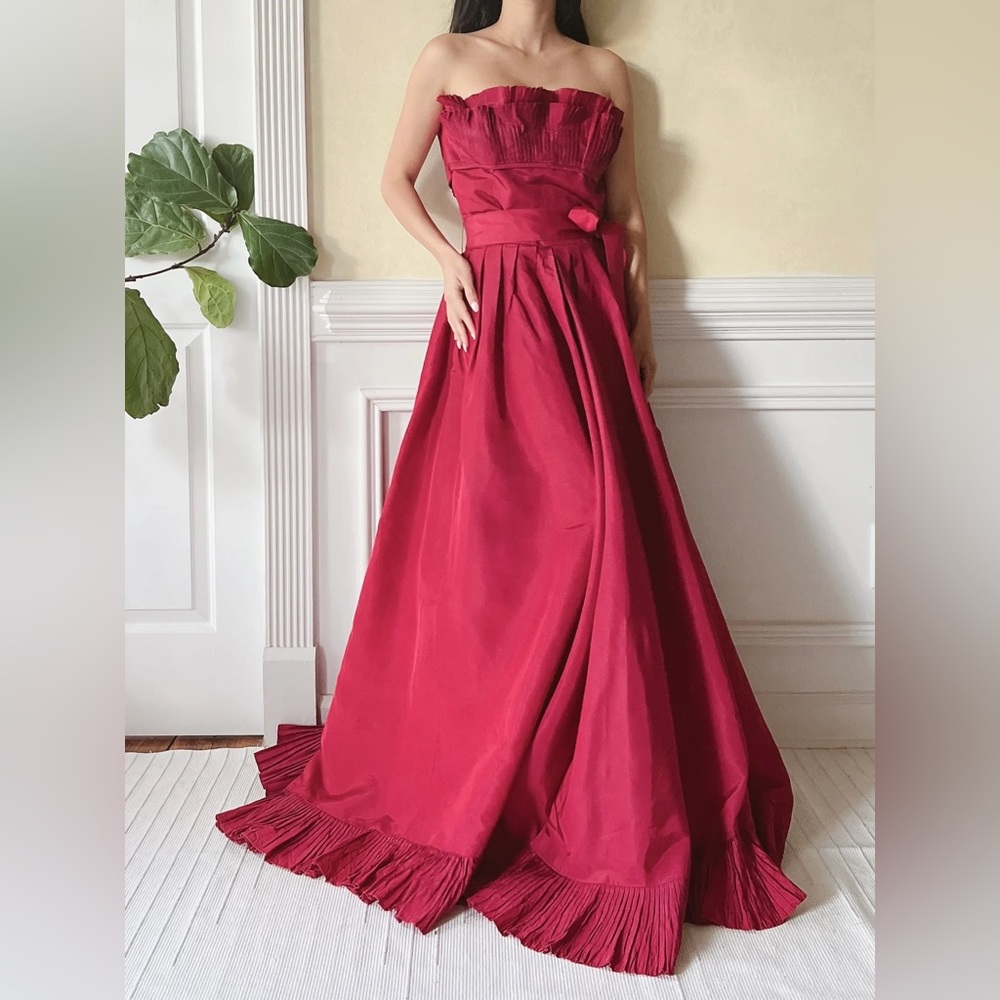 Vintage Victor Costa Pleated Bust Gown - Picture 5 of 5